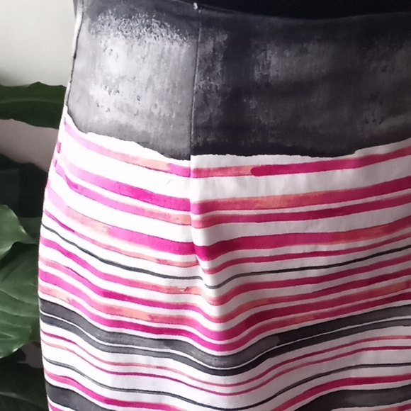 2️⃣4️⃣ Skirt - Picture 2 of 7